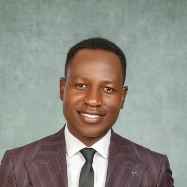 Pastor Tafadzwa - Statistics tutor - Lebanon