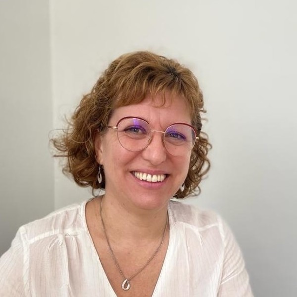 Delphine - Prof de méthodologie - Saint-Médard-en-Jalles