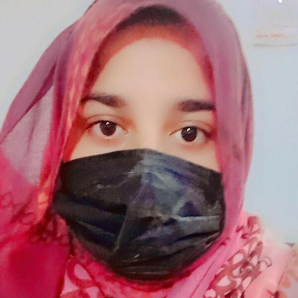 Hina - Organic chemistry tutor - Webster Groves