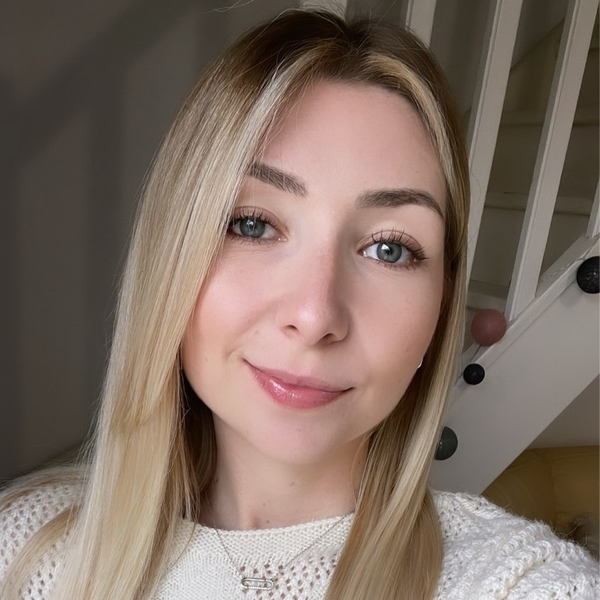Léa - Prof de français - Bourg-en-Bresse