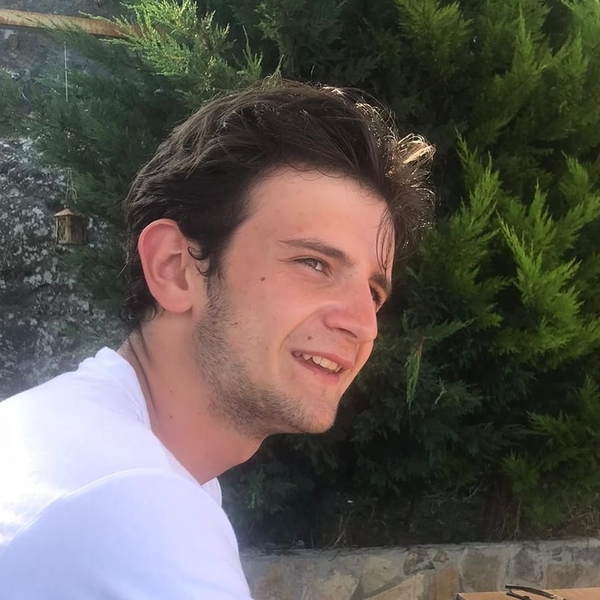Paul - Prof de français - Paris
