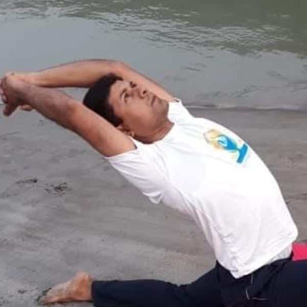 Manoj Saini - Yoga Instructor - New Delhi