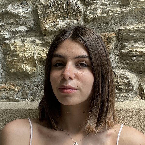 Anastasia - Insegnante di aiuto compiti - Milano