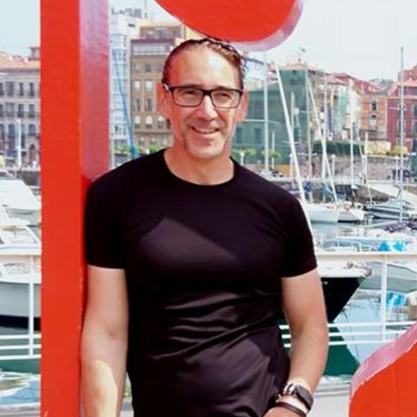 Luis - Spanish tutor - Launceston