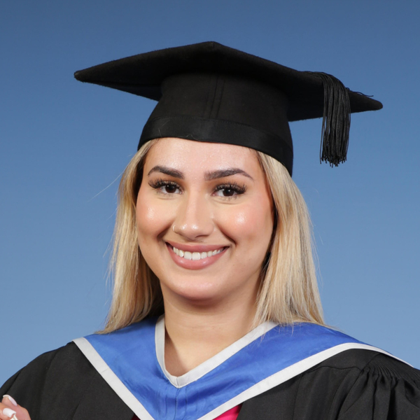 Sara - English tutor - London