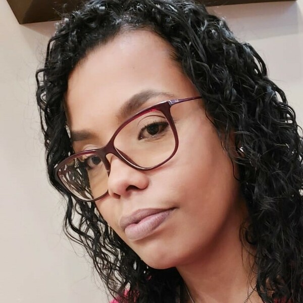 Michelle - Professor de português para estrangeiros - 