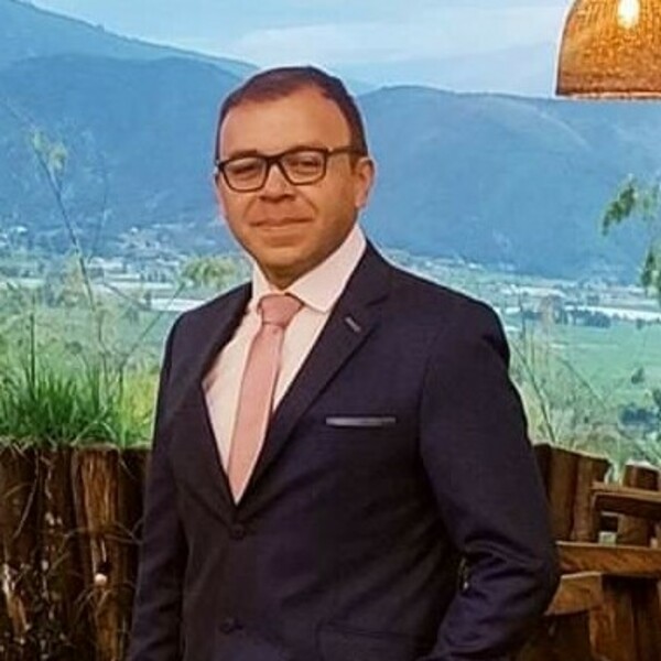 Rodriguez Vega - profesor de matemáticas - Duitama