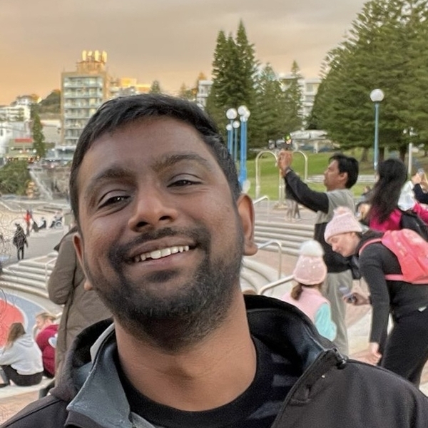 Srinivasan - Mathématiques tutor - Sydney