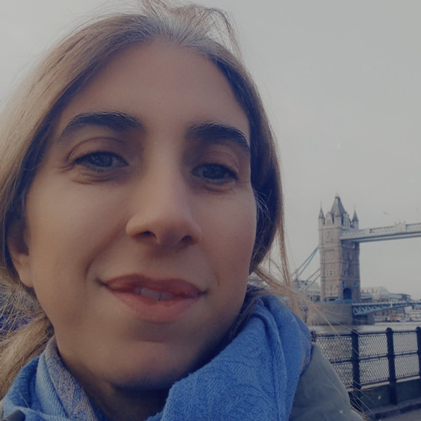 Sandrine - French tutor - Crawley