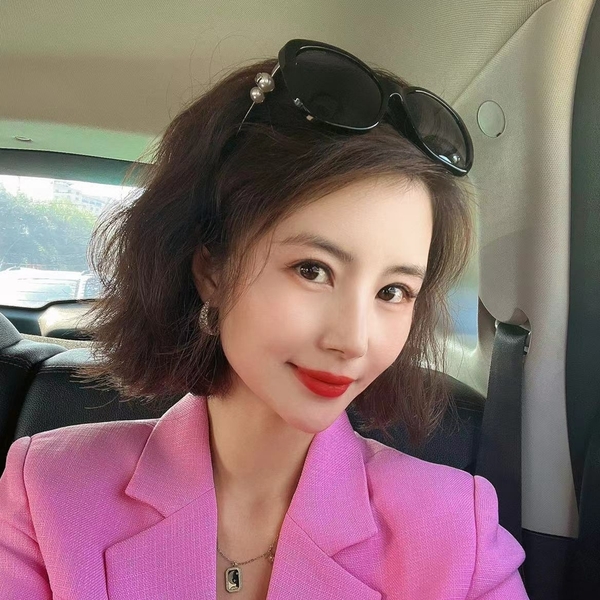 Liu - Chinese tutor - China