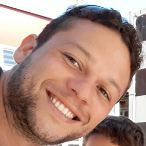 Fidelis - Professor de informática - Valparaíso de Goiás