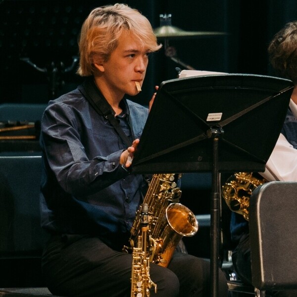 Gray - Saxophone tutor - Owens Cross Roads