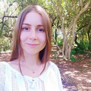 Anastassia - Prof de russo - 