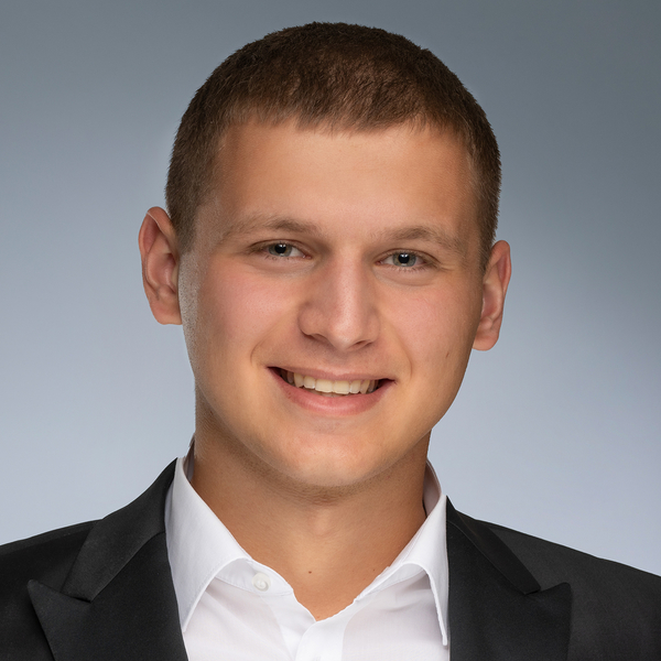 Ardit - Lehrkraft für Programmierung - Murr