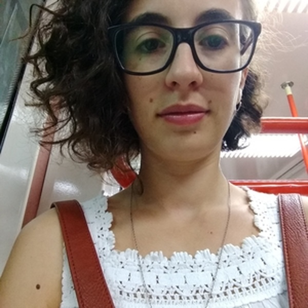 Priscila - profesor de física - química - Buenos Aires