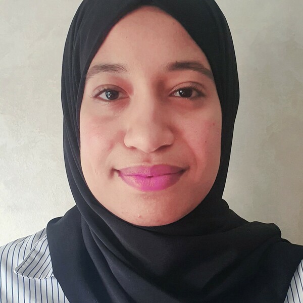 Soukaina - Maths tutor - Palm Desert