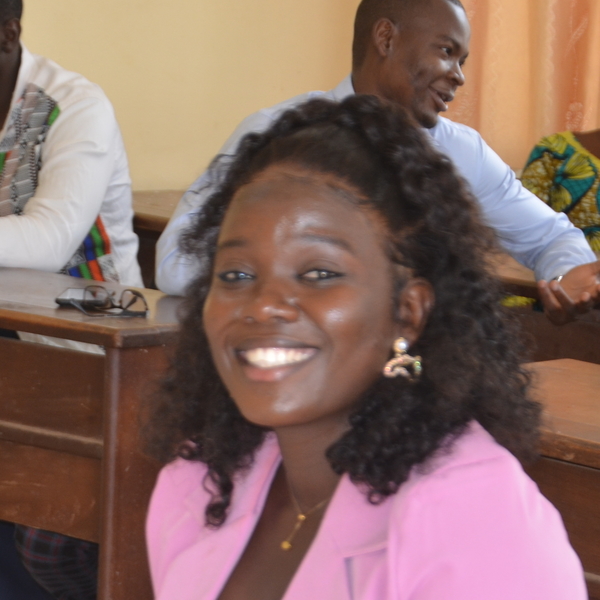 Mariam farida - Prof de français - Clermont-Ferrand