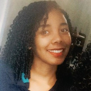 Kelly - Professor de história - Betim