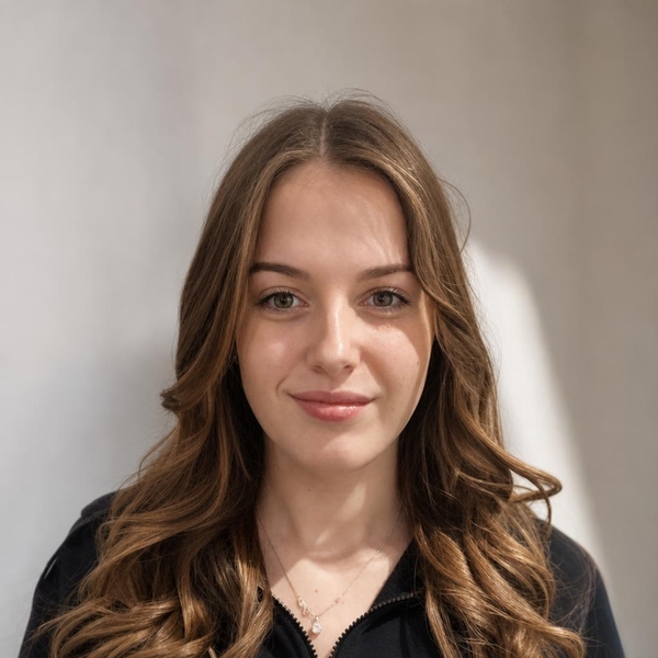 Emma - English tutor - Maldon