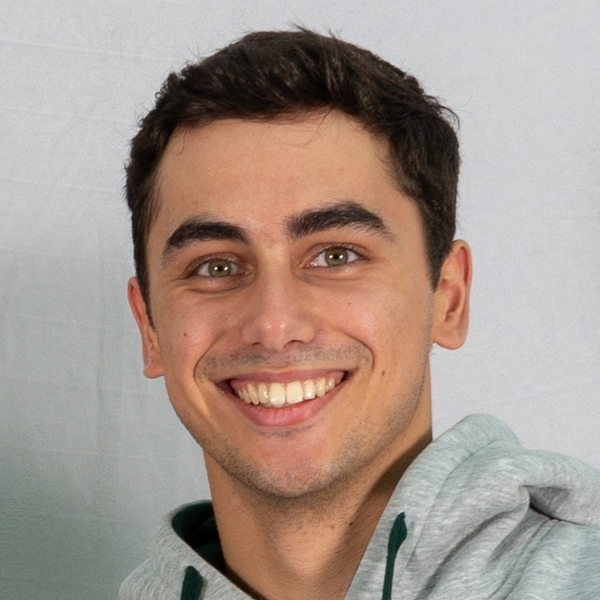 Quentin - Prof de guitare - Gif-sur-Yvette