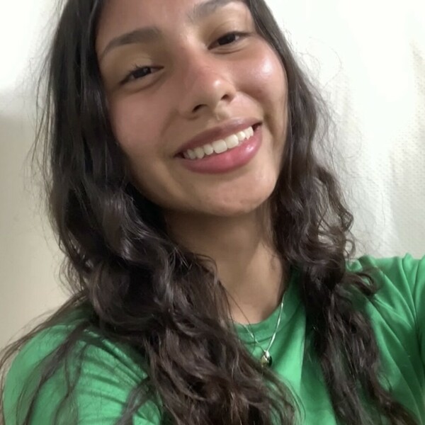 Lina - Profe de química - Córdoba