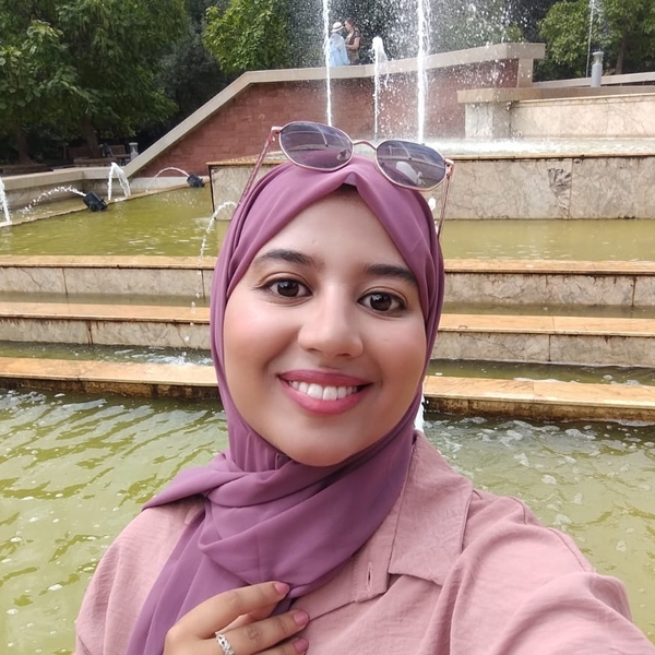 Aicha - Prof de physique - chimie - Casablanca