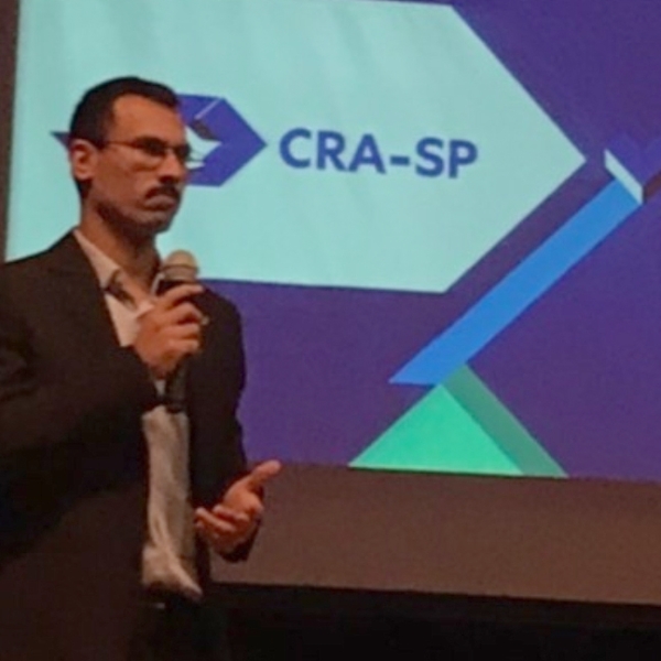 Sabrini - Prof de gestão e administrção de empresas - Araçatuba