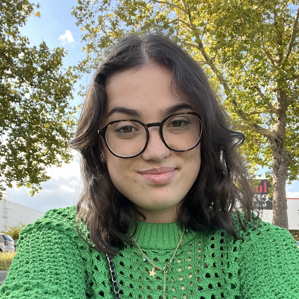 Ana - Prof d'aide aux devoirs - Bègles