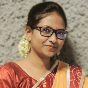 Priya - English teacher - Kolkata