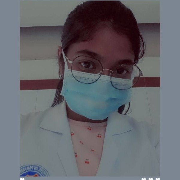 Divyanshi - Biology teacher - Lucknow