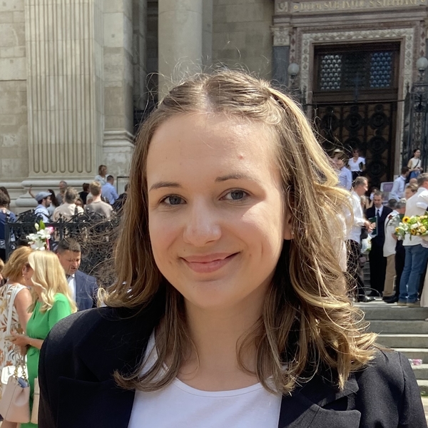 Evelin - angol nyelv magántanár - Budapest