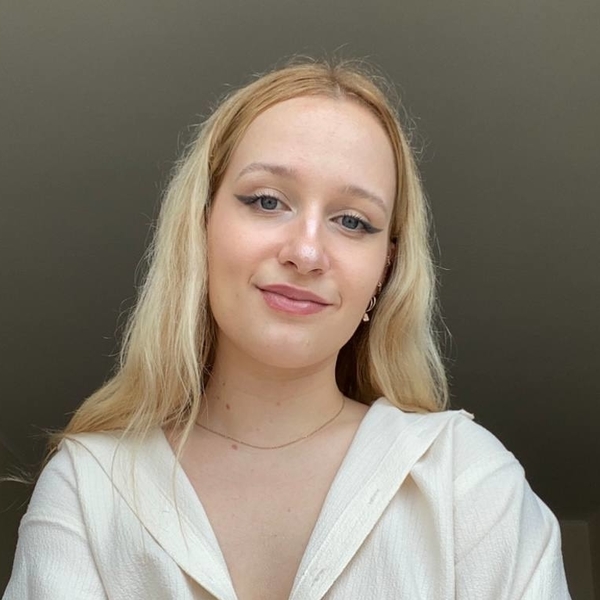 Anna - Prof d'aide aux devoirs - Paris 12e