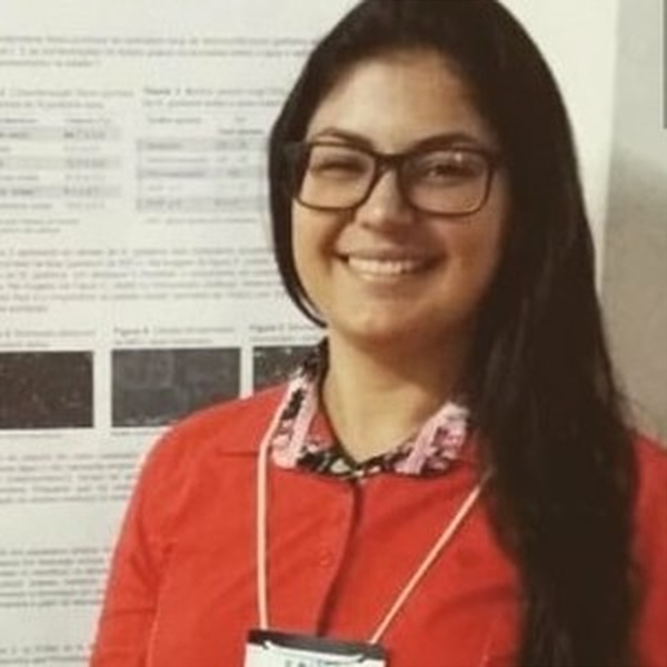 Ana carolina - Professor de matemática - Palhoça