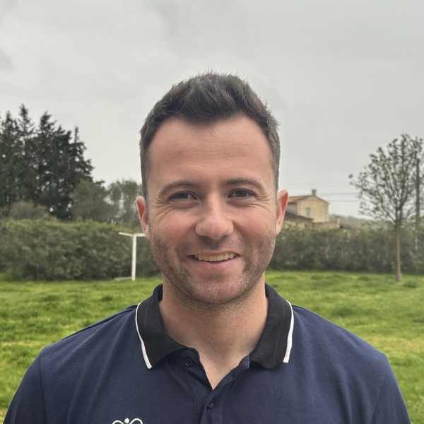 Loic - Prof de natation - Arles