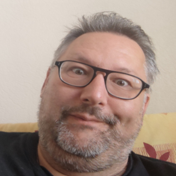 Thomas - Prof de philosophie - La Rochelle