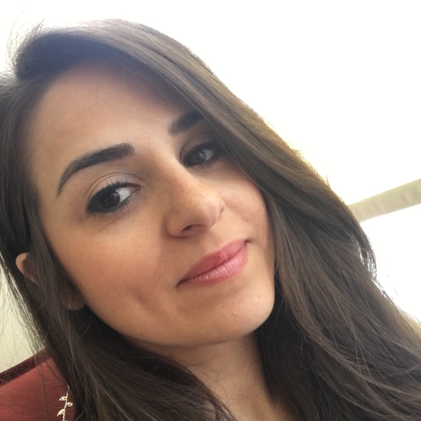 Gizem - Tarih öğretmeni - 