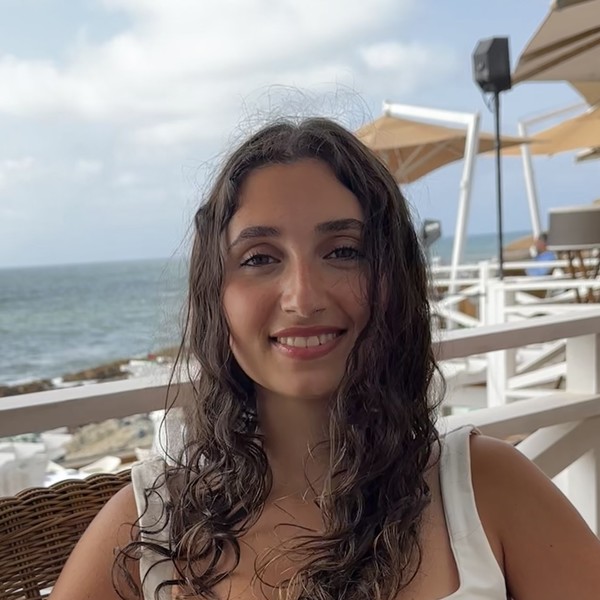 Yasmine - Prof d'anglais - Toulouse