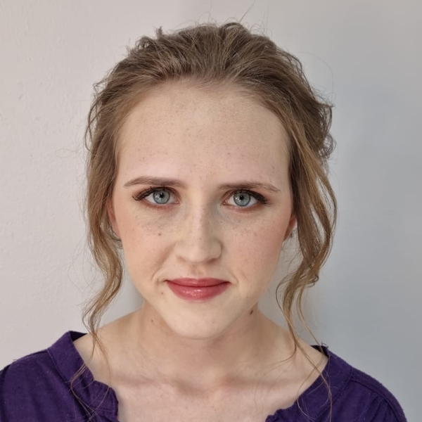 Jessica - English tutor - Queensburgh