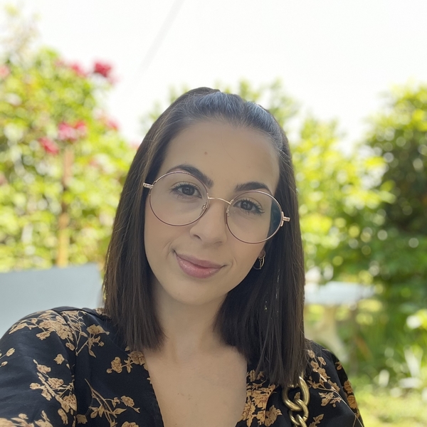 Camille - Prof d'aide aux devoirs - Tigeaux