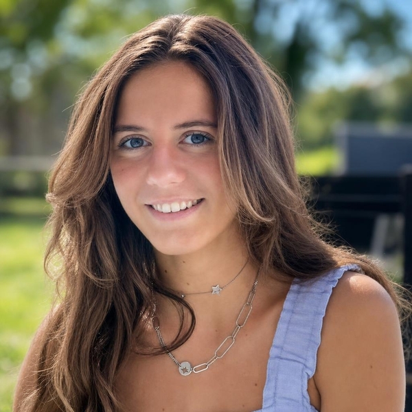Julie - Prof de maths - Saint-Just-Saint-Rambert