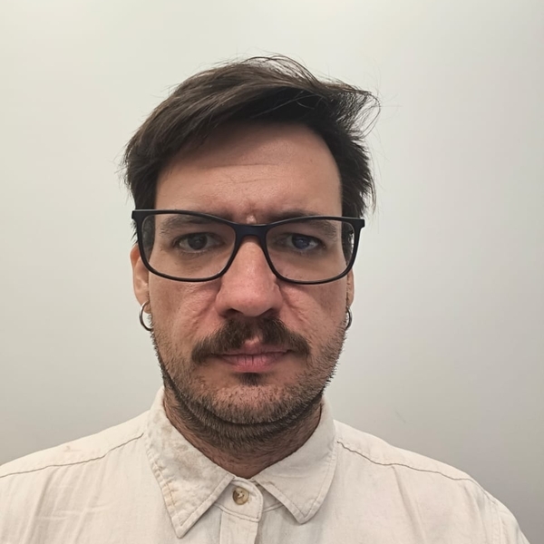 André Egidio - Professor de história do brasil - Goiânia