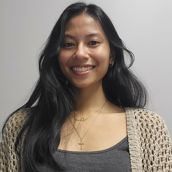 Fienness - Ukulele tutor - Oakville