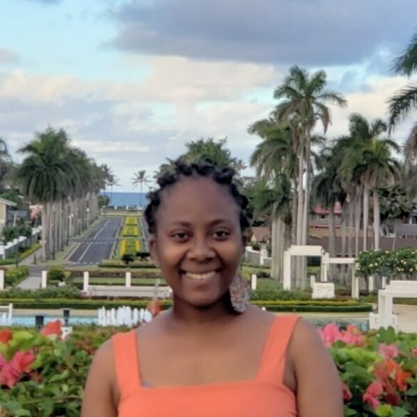 Anita - French tutor - Baltimore