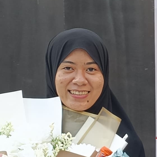 Dhea - Guru matematika - Cikarang Selatan