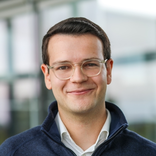 Robert - Lehrkraft für Verfassen von CVs - Berlin
