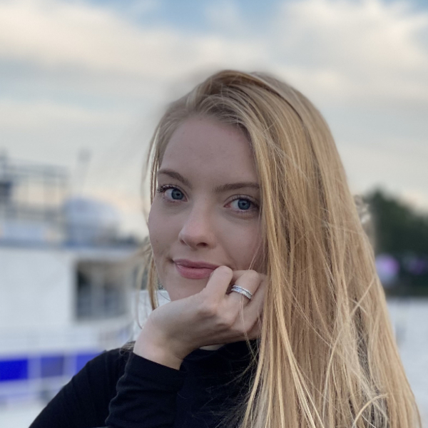 Emilia - Opettaja piano - Oulu