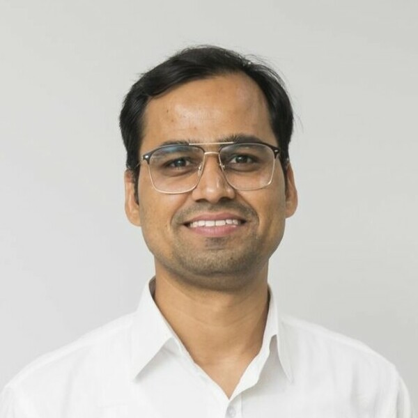 Nilesh - English tutor - Chicago