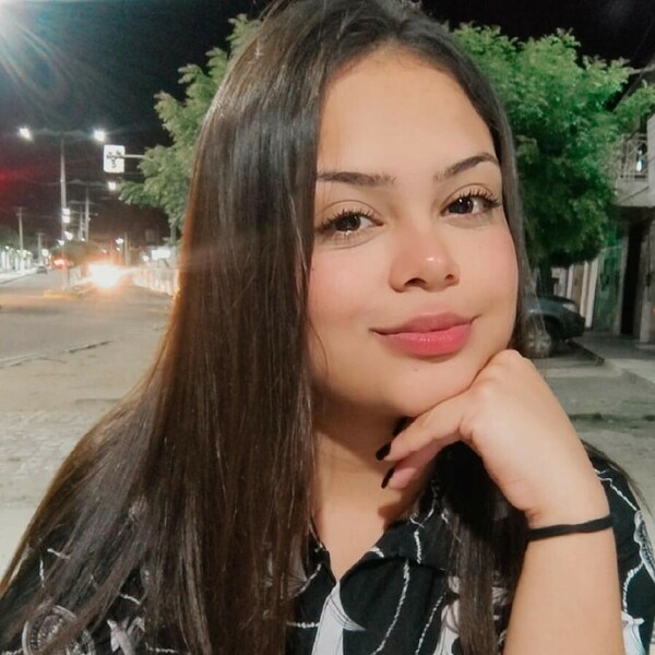 Karen - Professor de reforço escolar - Independência (Ceará)