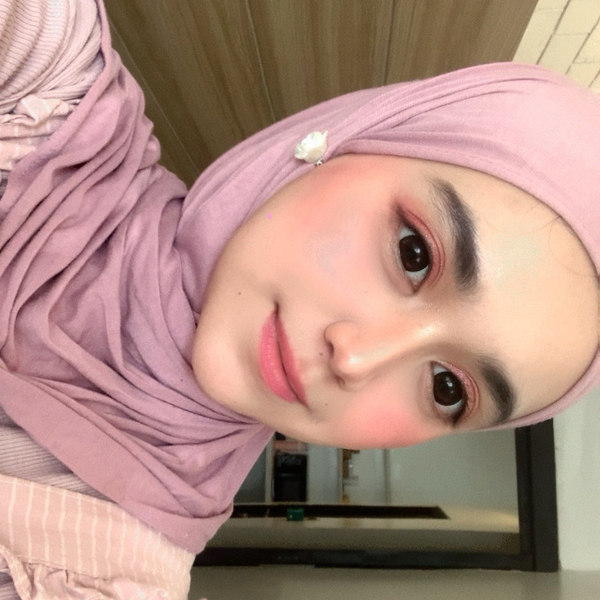 Nur aini - Guru bulu tangkis - 