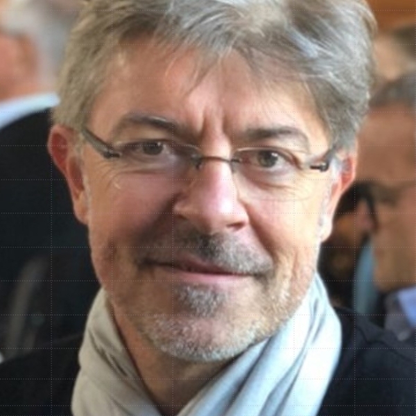 Henri-Guilhem - Prof d'économie - Paris 4e
